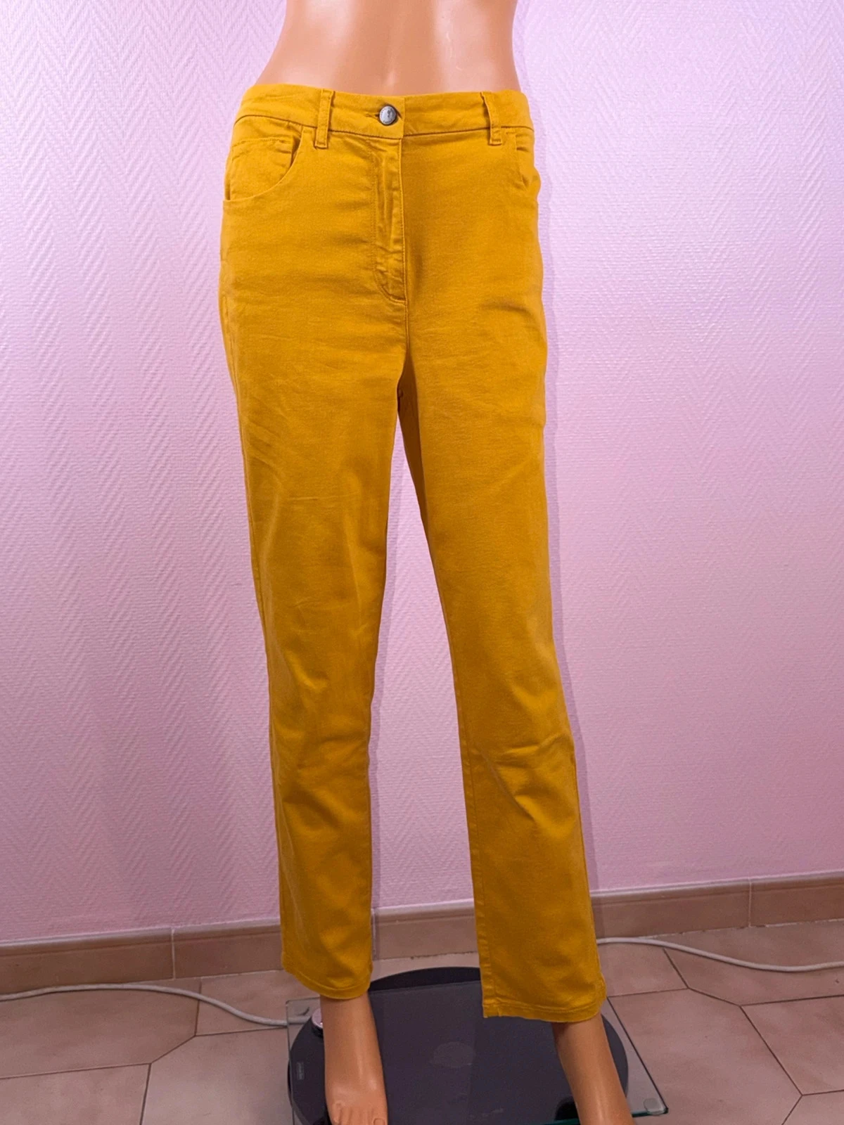 Jeans de mujer Caroll talla 44 en súper estado – photo 2